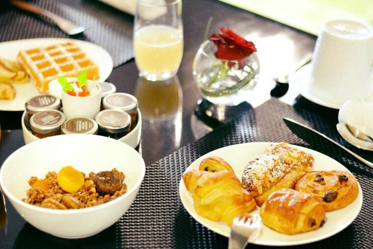 Top 5 brunch & breakfast spots in Saint Tropez 2018