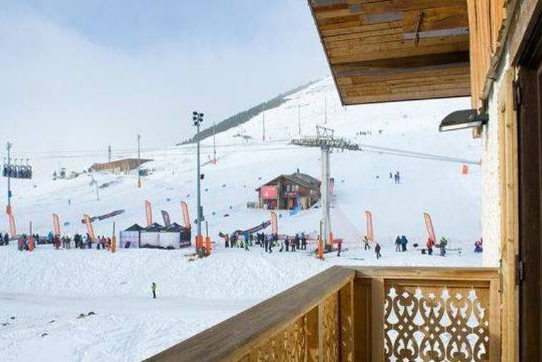 Le Christina Hotel, Alpe d'Huez balcony