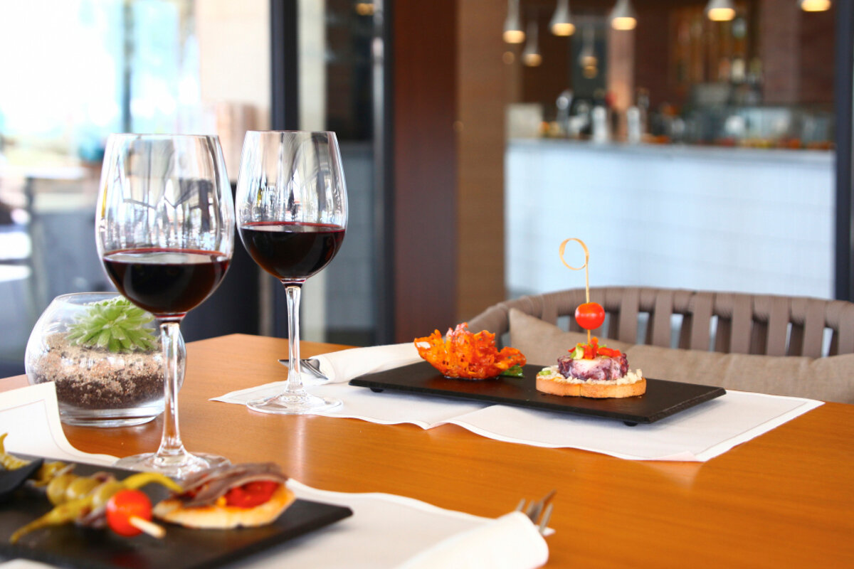 Pure Salt - Garonda Hotel, Playa de Palma - Can Pastilla style of cuisine