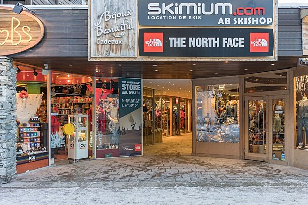 Skimium - Ab Skishop Ski Hire, Val d'Isere - Centre exterior