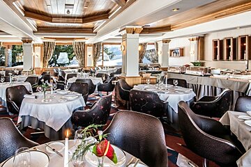 Annapurna Bar & Restaurant, Courchevel  interior