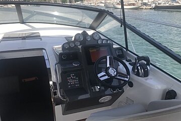 Bavaria S36 Open 11.6m Motor Boat, Palma de Mallorca cockpit