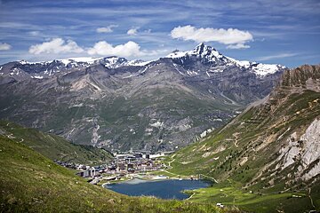 Lake, town and mountain views Tignes