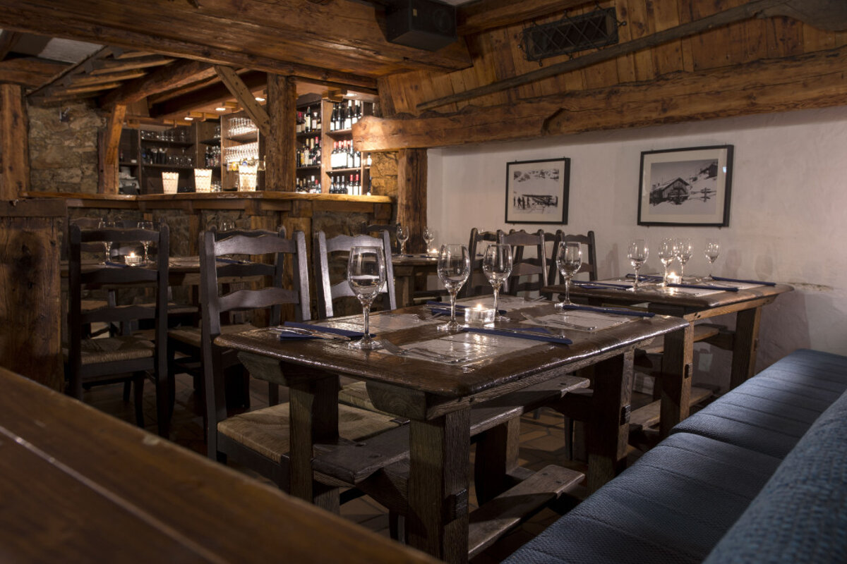 La Taverne Restaurant, Meribel Centre