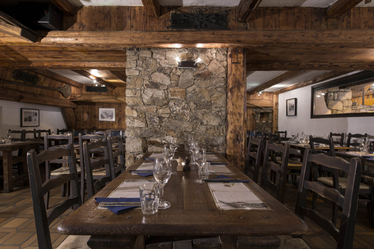 La Taverne Restaurant, Meribel Centre