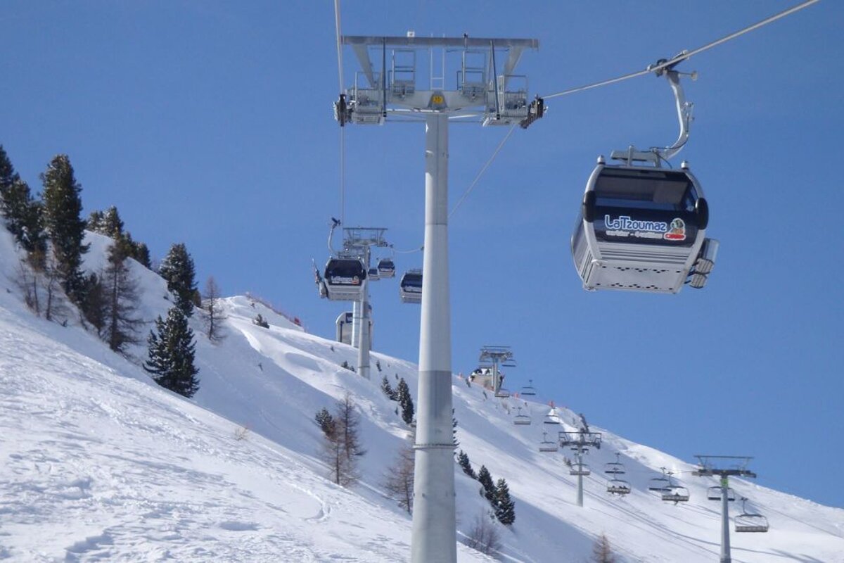 La Tzoumaz Ski Pass Office, La Tzoumaz