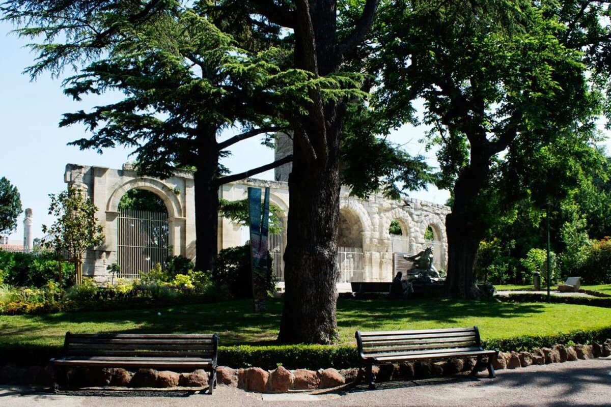Le jardin d’ete, Arles