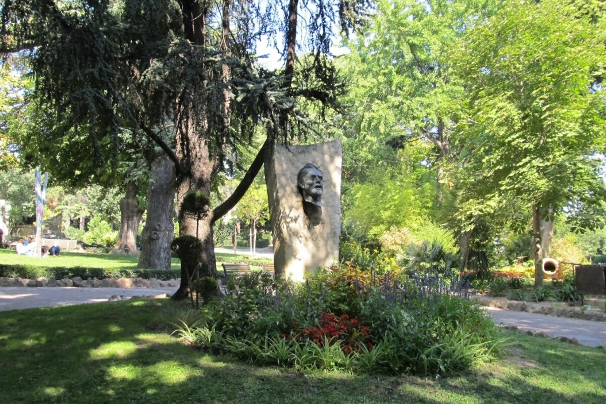 Le jardin d’ete, Arles