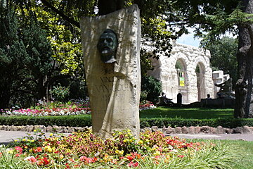 Le jardin d’ete, Arles