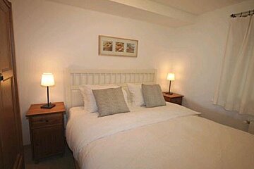 Oden Valhalla Apartment, Verbier double bedroom