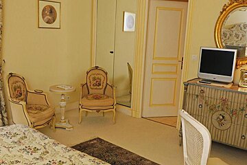 Rochecotte Chateau, Saint-Patrice double bedroom