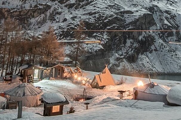 Wilderness Evening & Fondue Dinner, Val d'Isere