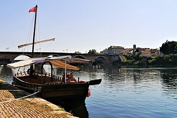 a gabare in dock in bergerac