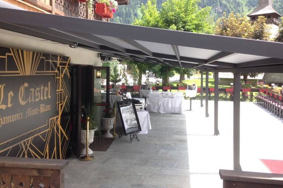 Le Castel Hotel, Chamonix - Les Praz restaurant terrasse