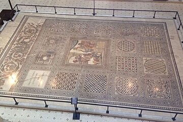 Musee des Beaux Arts, Nimes