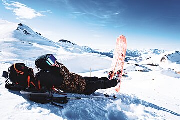Black Days in Les Deux Alpes - Save on your ski passes