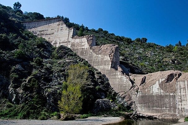 A view of Malpasset Dam (Barrage de Malpasset)