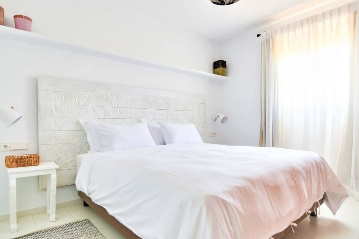 Petunia Ibiza, Cala Vadella double bedroom