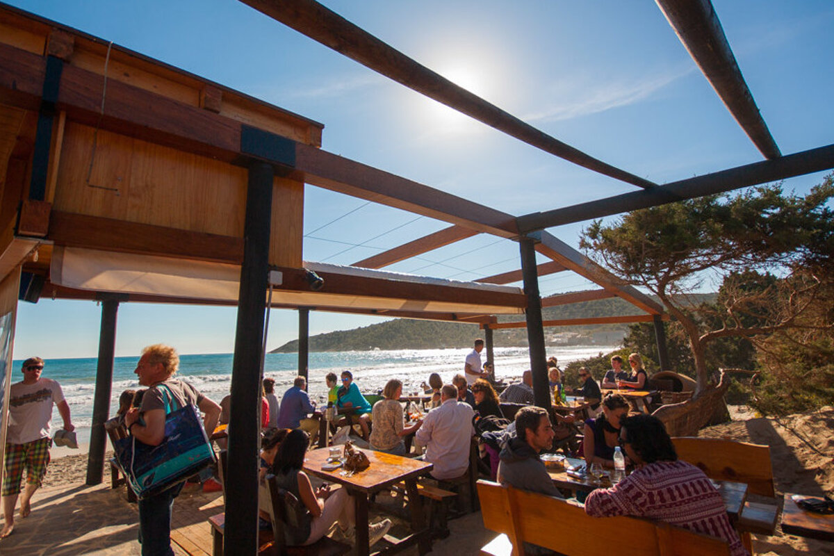 Jockey Beach Club, Las Salinas terrace