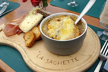 La Sachette Restaurant, Tignes Les Brevieres style of cuisine
