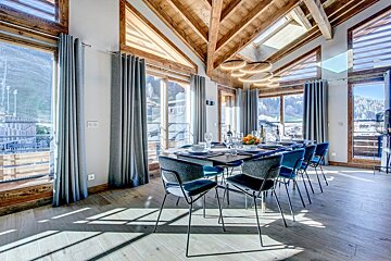 Obelix Penthouse Apartment, Morzine