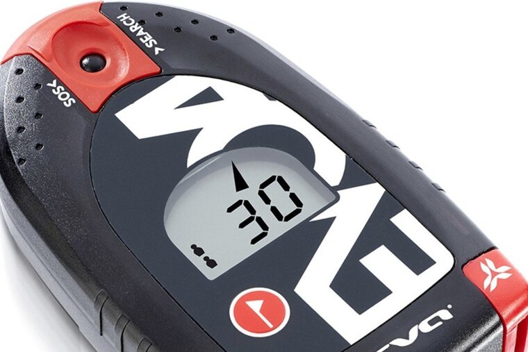 Top 10 Christmas presents for  skiers 2017