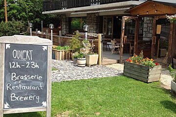 Bec Jaune Brewery, Morzine exterior