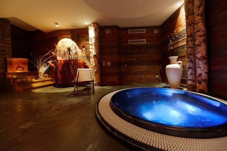 Cote Brune Hotel, Les Deux Alpes spa area