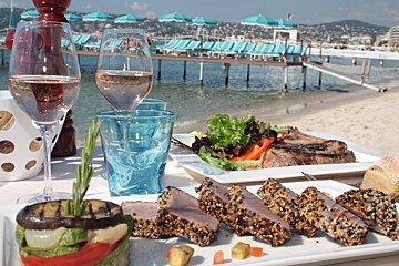 Les Pirates Restaurant, Juan les Pins style of cuisine