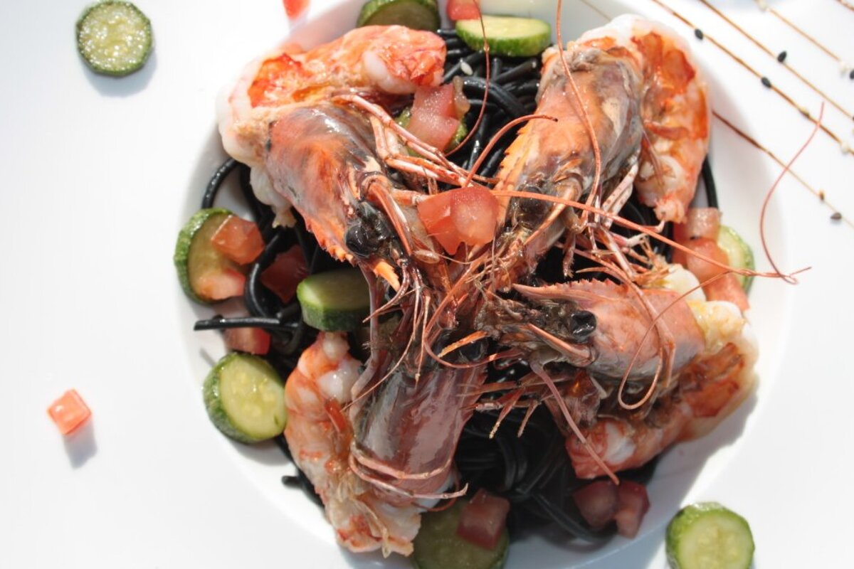 Les Pirates Restaurant, Juan les Pins style of cuisine