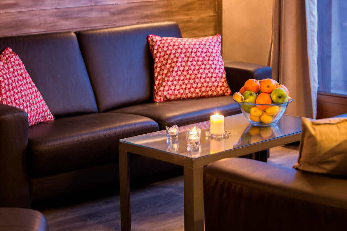 Loup Blanc Chalet, Val Thorens lounge