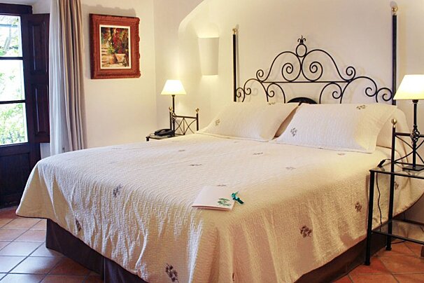 Sa Pedrissa Boutique Hotel, Deia double bedroom