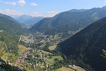 view over st jean daulps village