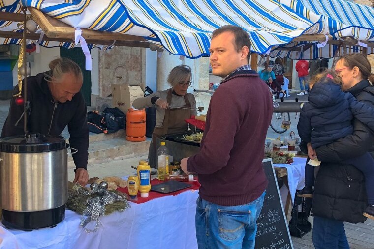 Visiting Alaró Christmas Market 2018