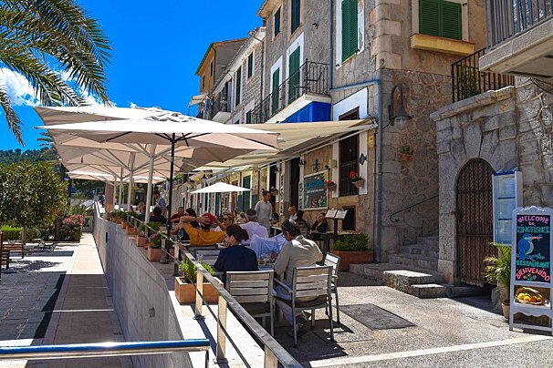 Kingfisher Restaurant Review, Port de Soller