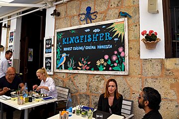 Kingfisher Restaurant Review, Port de Soller
