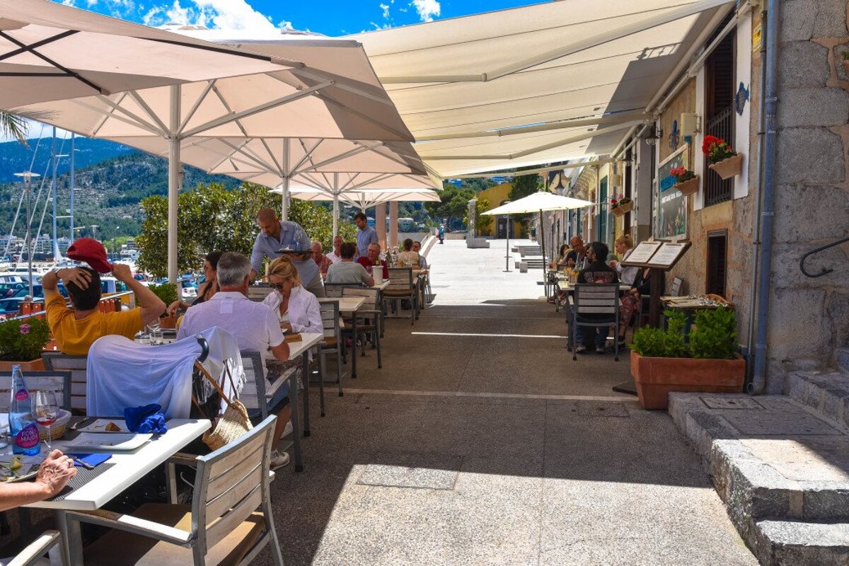 Kingfisher Restaurant Review, Port de Soller