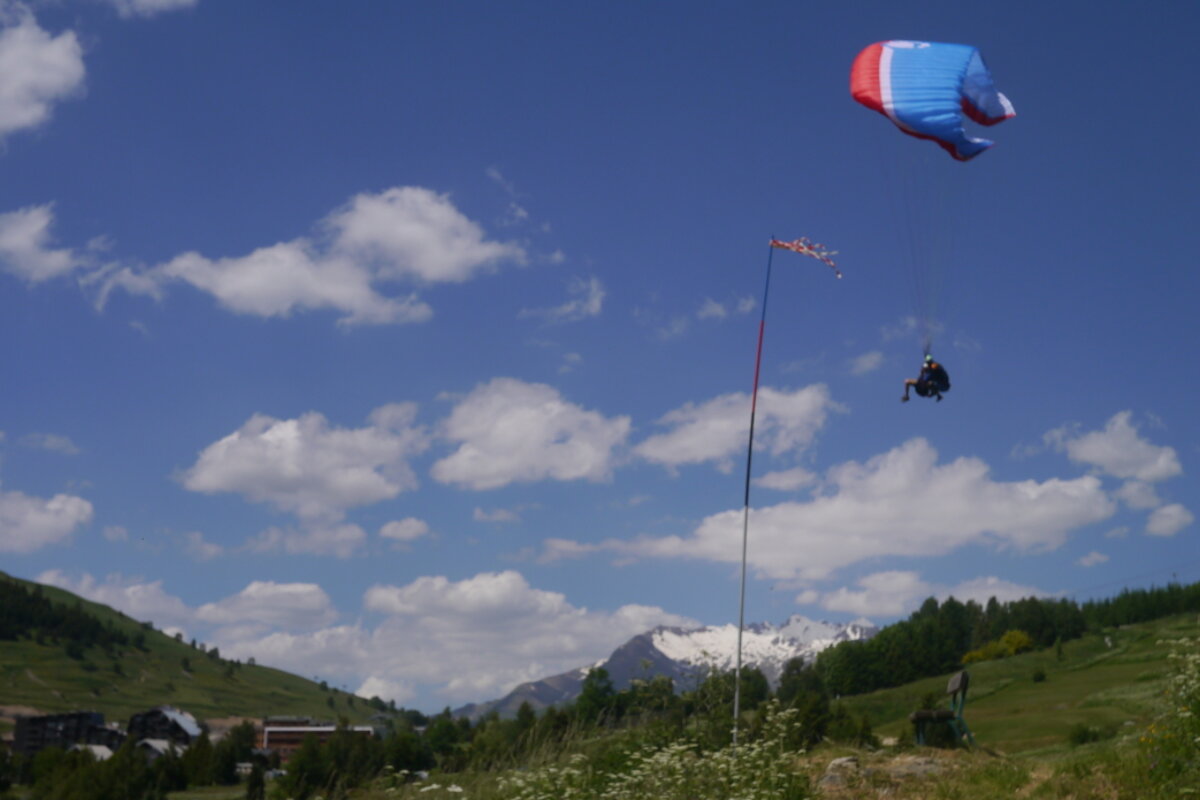 paraglider & wind sock