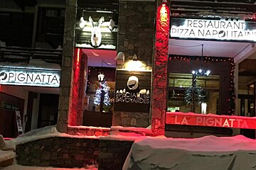 Pizzeria La Pignatta Restaurant, Tignes Val Claret exterior
