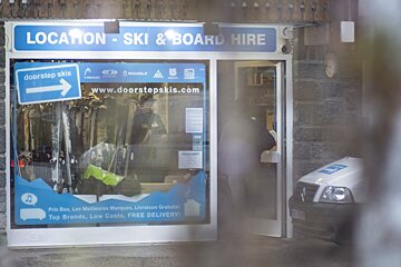 Doorstep Skis Ski Hire, Morzine