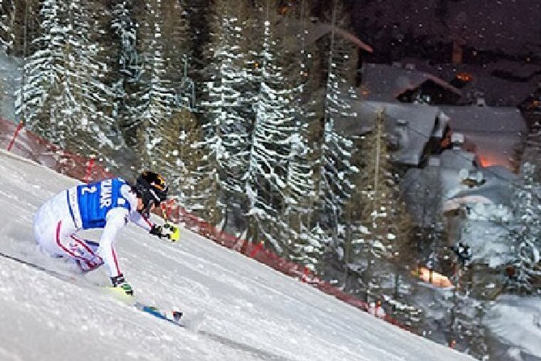Floodlit dual slalom Dynastar Tropy