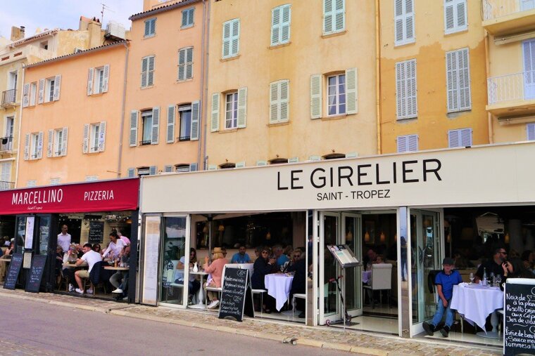 the exterior of the restaurant le girelier in st tropez
