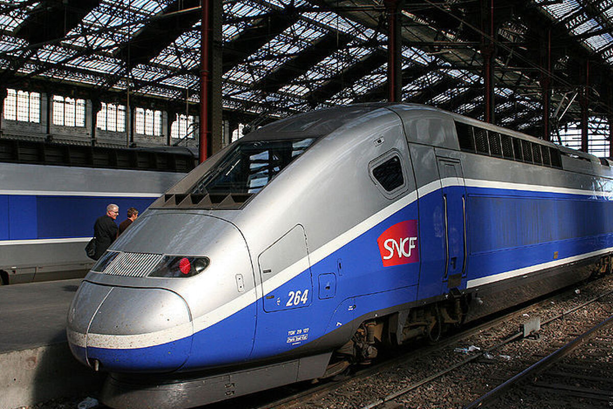 SNCF Train in Station