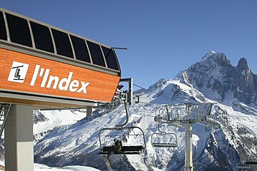 An image of skiers on a ski lift in Chamonix