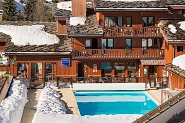 a new complex of accommodation in Plagne 1800