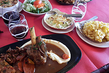 La Cremaillere Restaurant, Les Lindarets style of cuisine