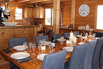 Le Plan des Rochers Chalet, near Avoriaz dining room