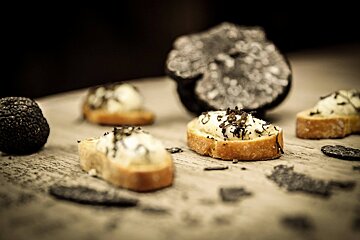 Auberge de la Truffe Restaurant, Sorges style of cuisine