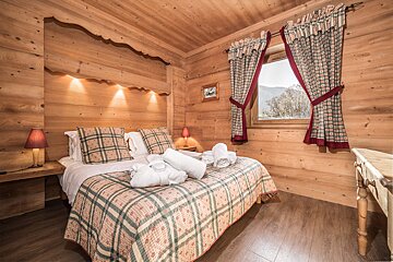 La Grande Sassiere Chalet,  Val d'Isere
