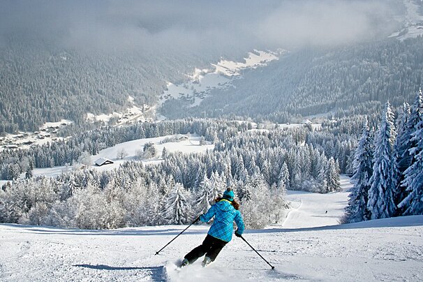 a skier heading towards Morzine town